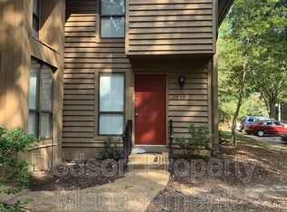 2818 Woodbridge Crossing Ct, Midlothian, VA 23112