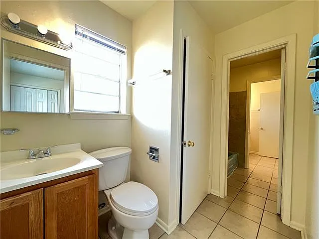 583 Delmar St — Photo 15
