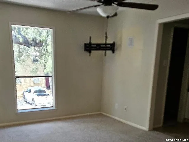 2 bed, 2.5 bath, 1036 sqft, $1,575 — Photo 3