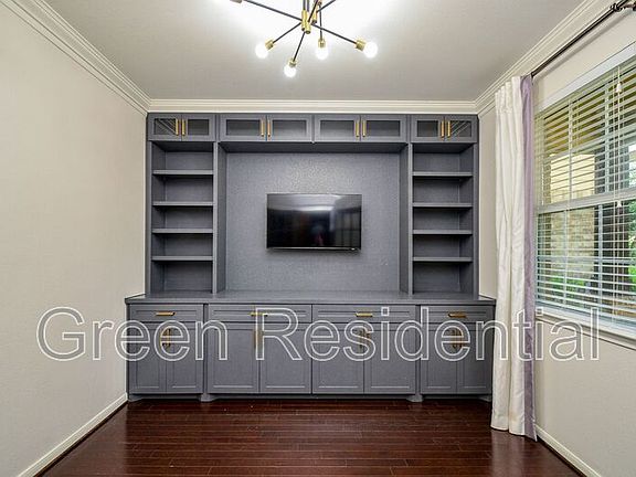 3rd image of 7015 Baitland Dr