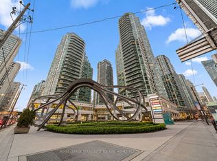 10 Yonge St #2604, Toronto, ON M5E1R4