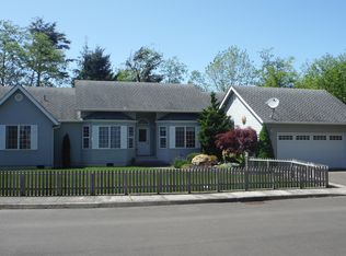1654 Laurel Dr, Seaside, OR 97138