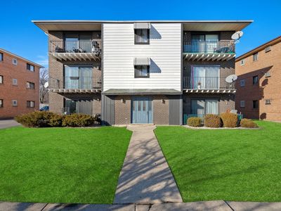 7242 W 86th St APT 3A, Bridgeview, IL, 60455