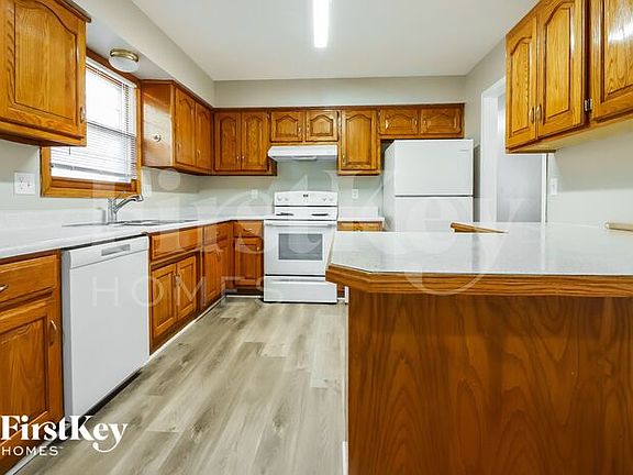 5th image of 6727 Manchester Ave