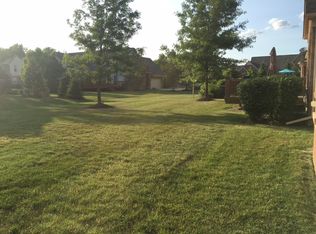 4116 Forest Bridge Dr #28, Canton, MI 48188
