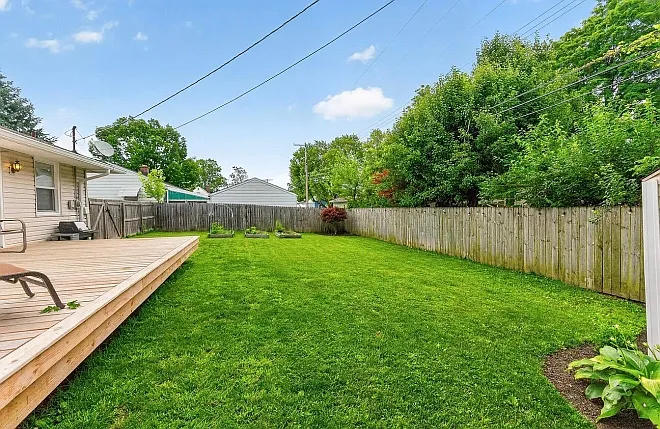 2255 Fenton St — Photo 16