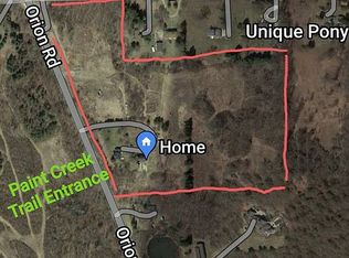 2151 Orion Rd, Oakland, MI 48363