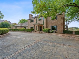 27030 Masters Pkwy, Spicewood, TX 78669