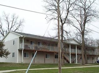 704 12th Ave APT 2, Brookings, SD 57006