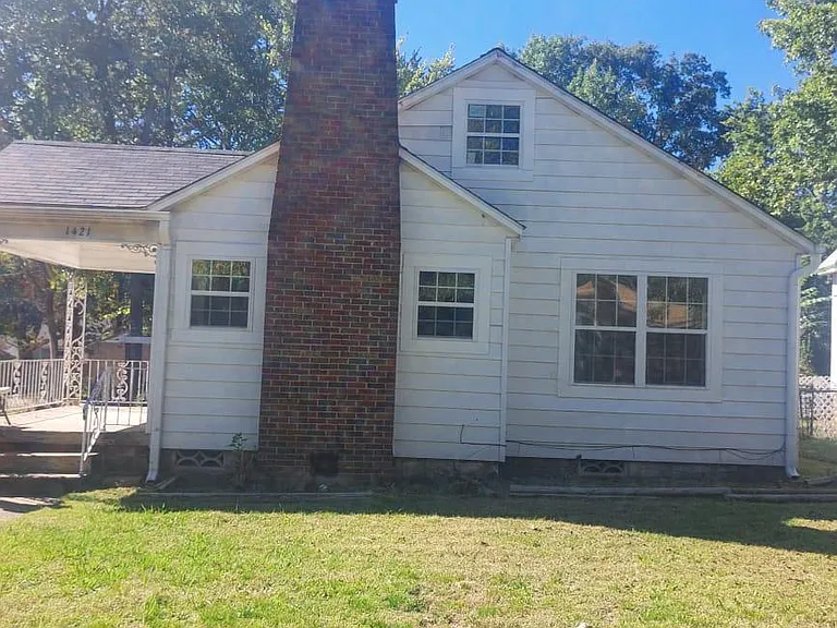 1421 N 36th St — Photo 4