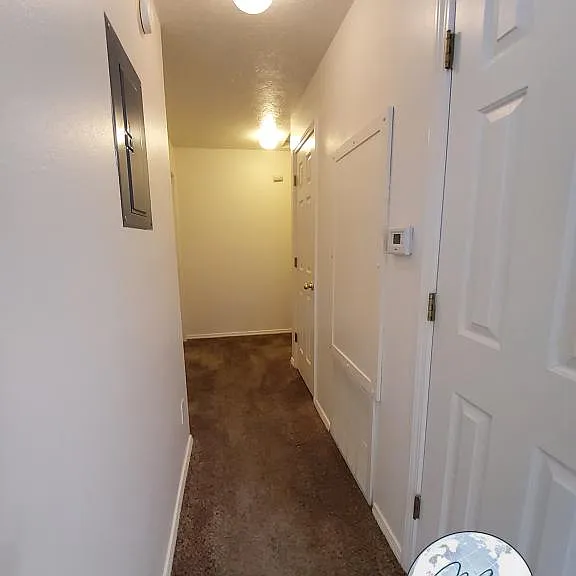 3 bed, 2.0 bath, 1180 sqft, $1,590 — Photo 20