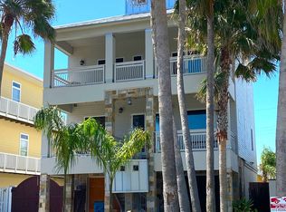 119 E Red Snapper St, South Padre Island, TX 78597