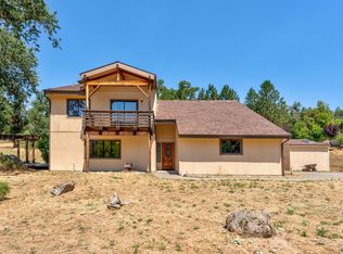 40084 Big Oak Flat Rd S, Oakhurst, CA 93644
