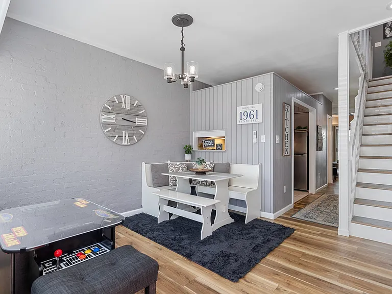 2806 Suncrest Rd #6 — Photo 5