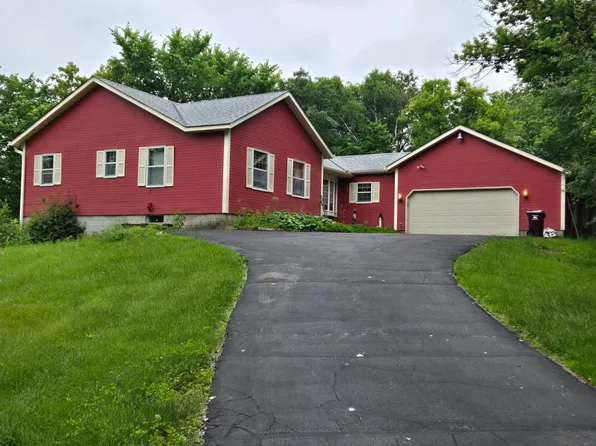 10489 Barnes Way, Inver Grove Heights, MN 55077