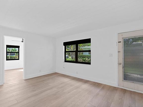 2nd image of 237 NE 10th St #241