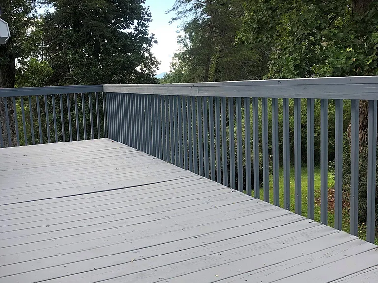 Private deck with views of Table Rock Mountain and 1 acre property