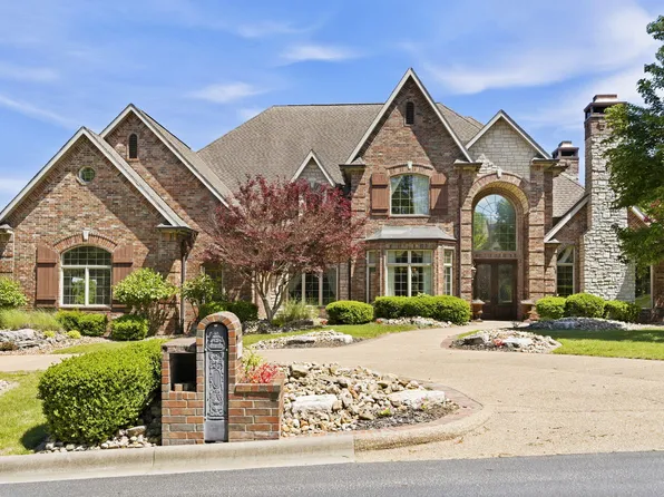 231 Grand Summit Pt, Branson, MO 65616