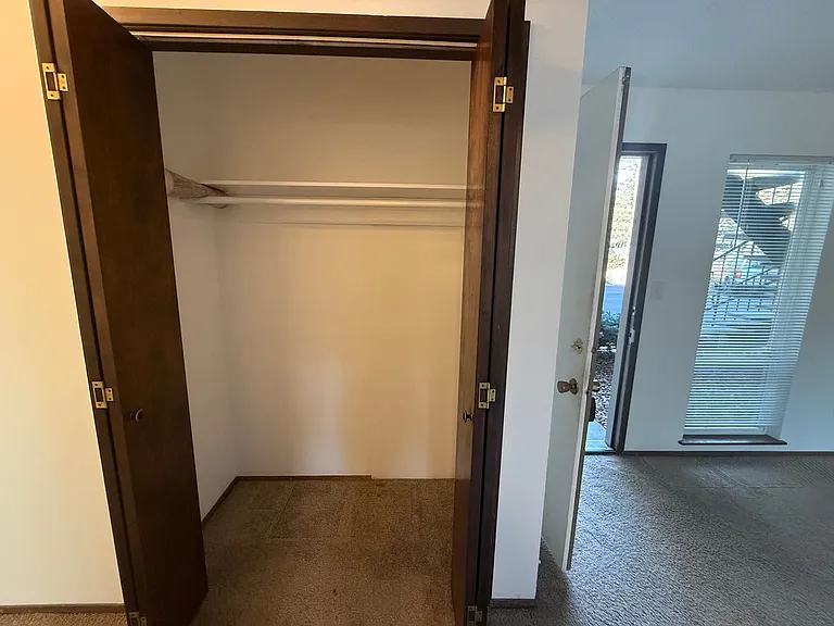 Studio Gardens Apartments — Photo 8