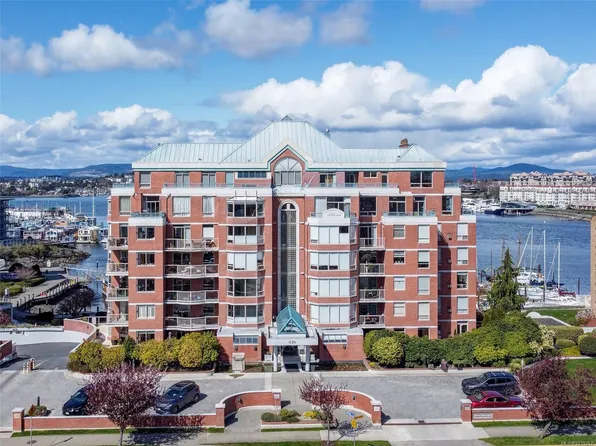636 Montreal St #502, Victoria, BC V8V 4Y1