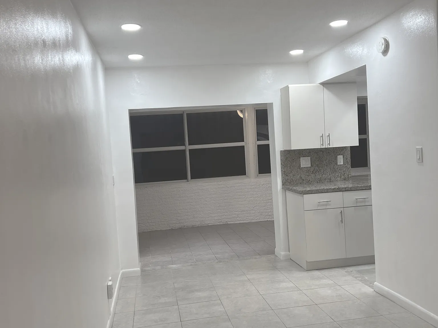 2 bed, $2,400 — Photo 4