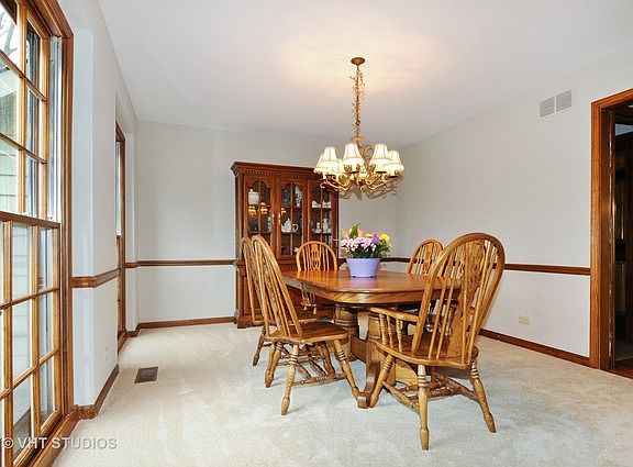 5th image of 915 Piedmont Cir