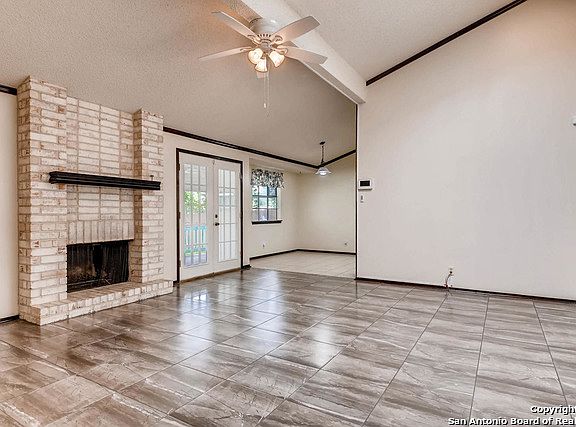5th image of 5103 Timber Trace St