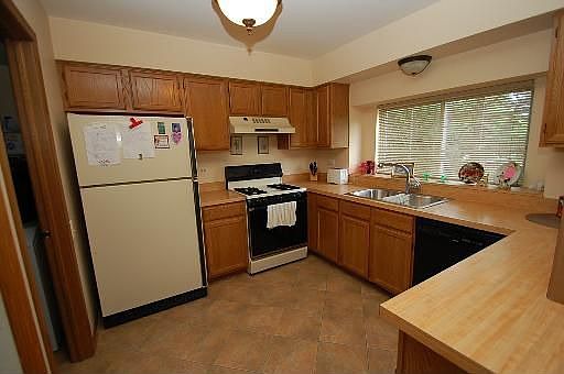 5th image of 88 Saint Croix Ct