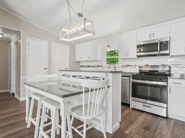 1 Grace Way, Hampstead, NH 03841