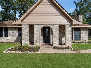 2126 Eagle Point Rd, Crosby, TX 77532