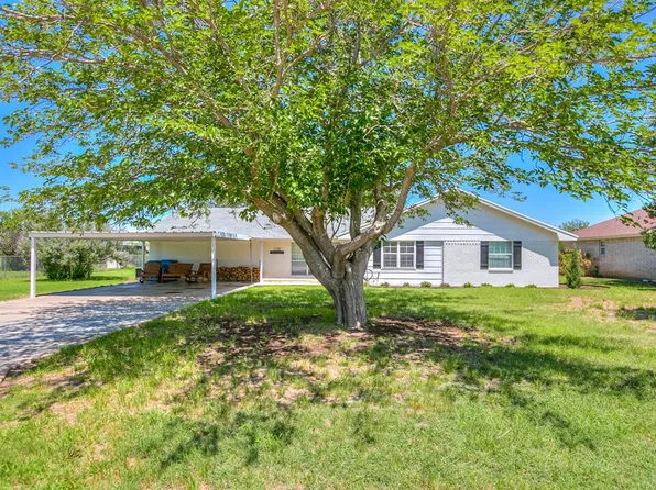 108 Tyler Ter, San Angelo, TX 76905