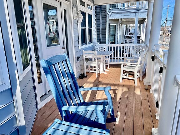 5th image of 5328 Asbury Ave #1