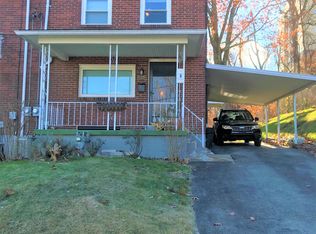 325 Charles Ter, Jeannette, PA 15644