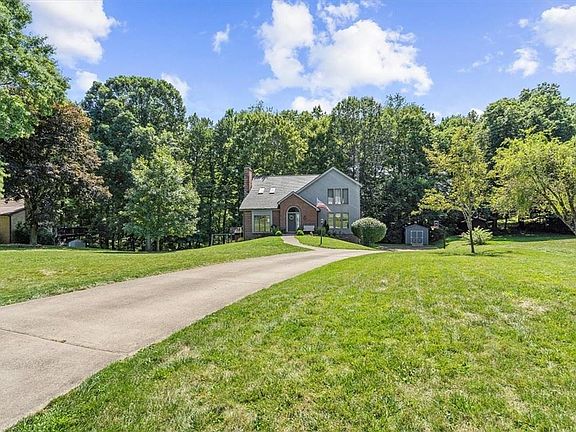 2nd image of 1173 Woodhill Dr