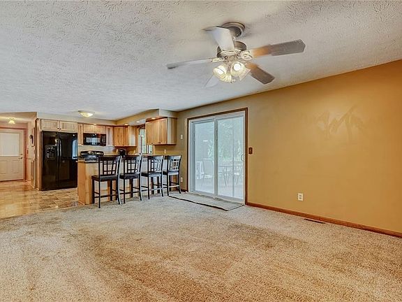 5th image of 946 Scottsville Mumford Rd