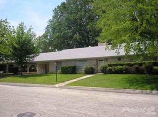 104 Meadowbrook St, Hot Springs, AR 71913