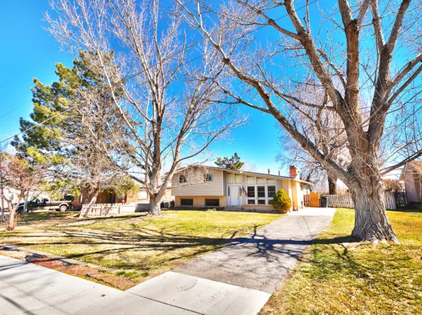 281 S Center St, Grantsville, UT 84029