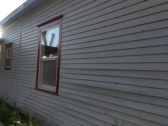 3rd image of 406 Lincoln Ave
