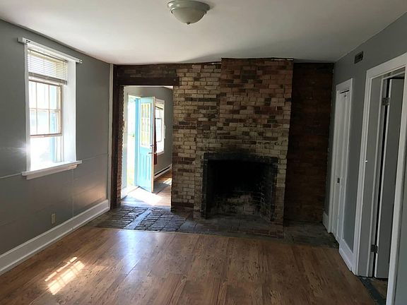 2nd image of 567 6th Ave #1