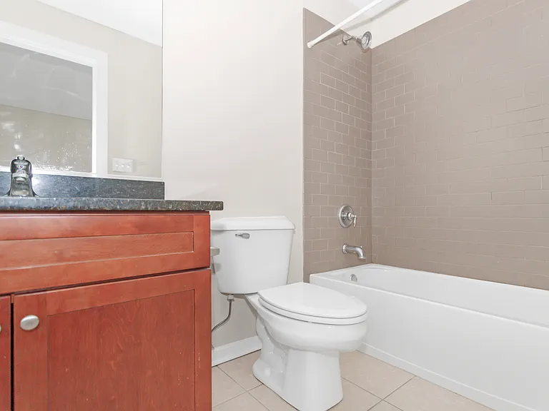 1333 W Taylor St #2 — Photo 18