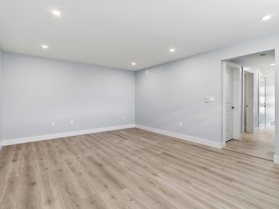5th image of 7 Viewcrest Dr