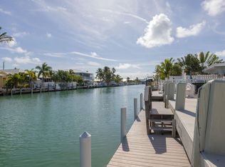 520 4th St, Key Colony Beach, FL 33051