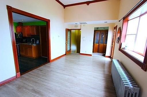 4th image of 21 Tapley Ave #2