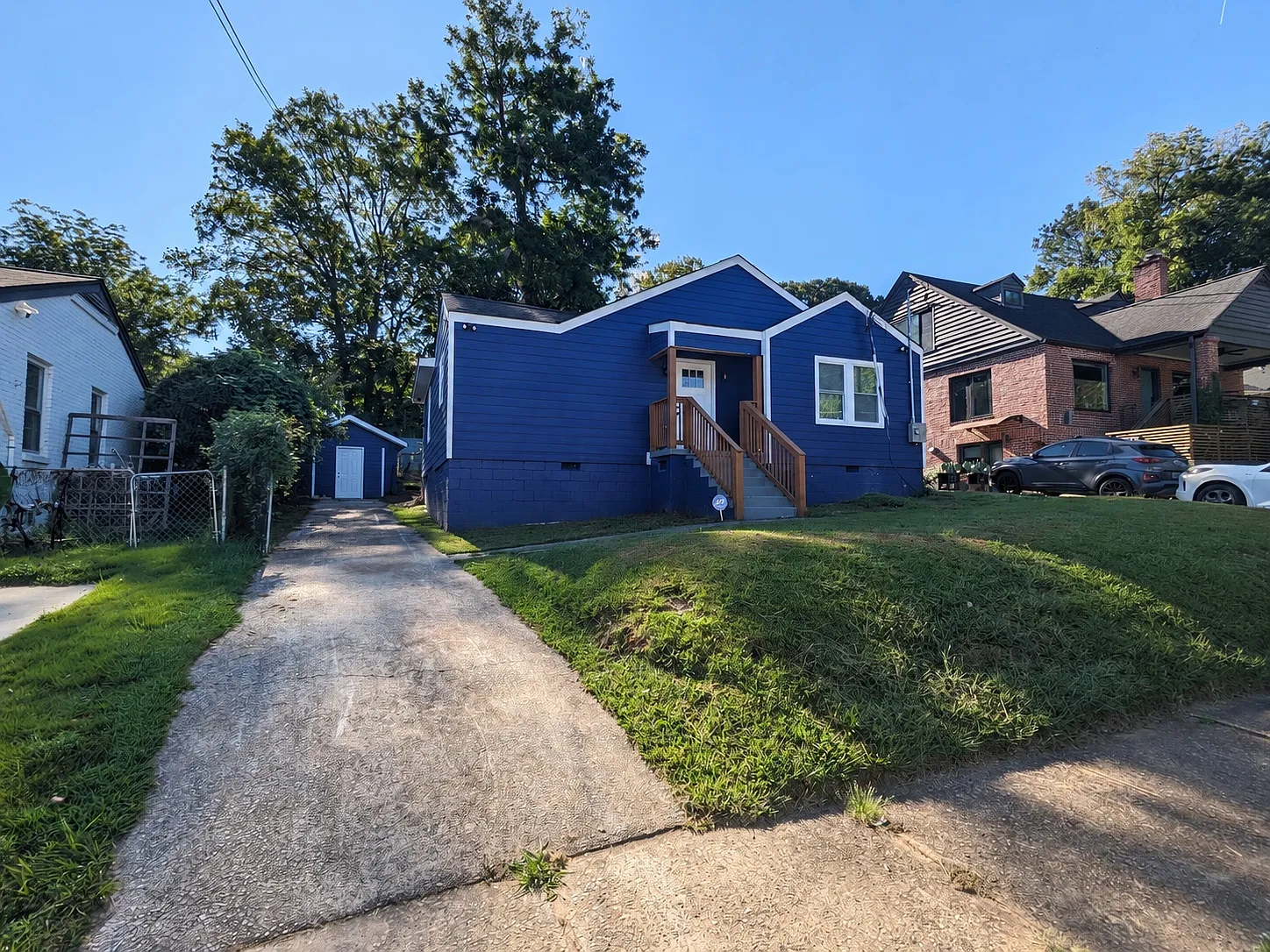 3 bed, 1450 sqft, $1,999 — Photo 1