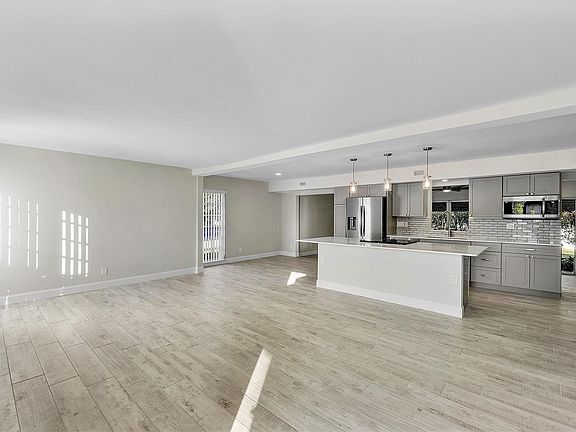 3rd image of 6604 Brookwood Boulevard