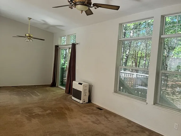 7250 Tahoe Ln — Photo 4