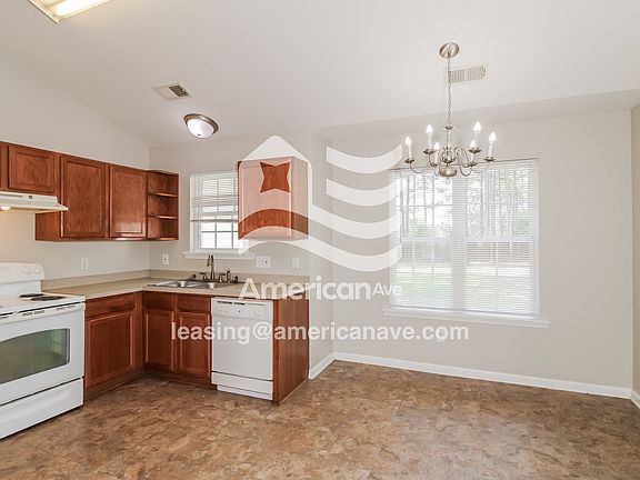 4502_005_wm_-_dining_room_13003932.jpg
