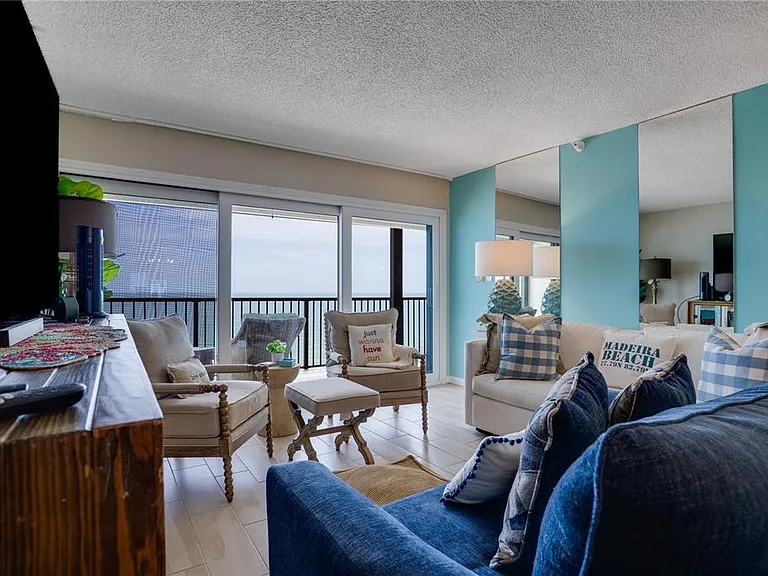 15000 Gulf Blvd #907 — Photo 13