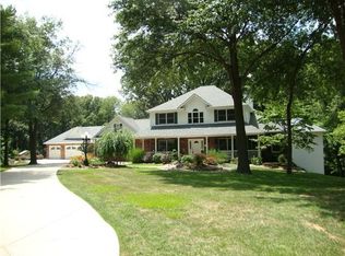222 Burns Farm Blvd N, Edwardsville, IL