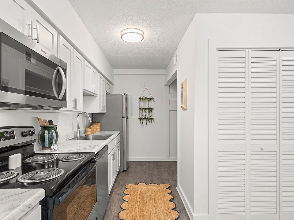 1st image of 205 Millwood Dr #W190